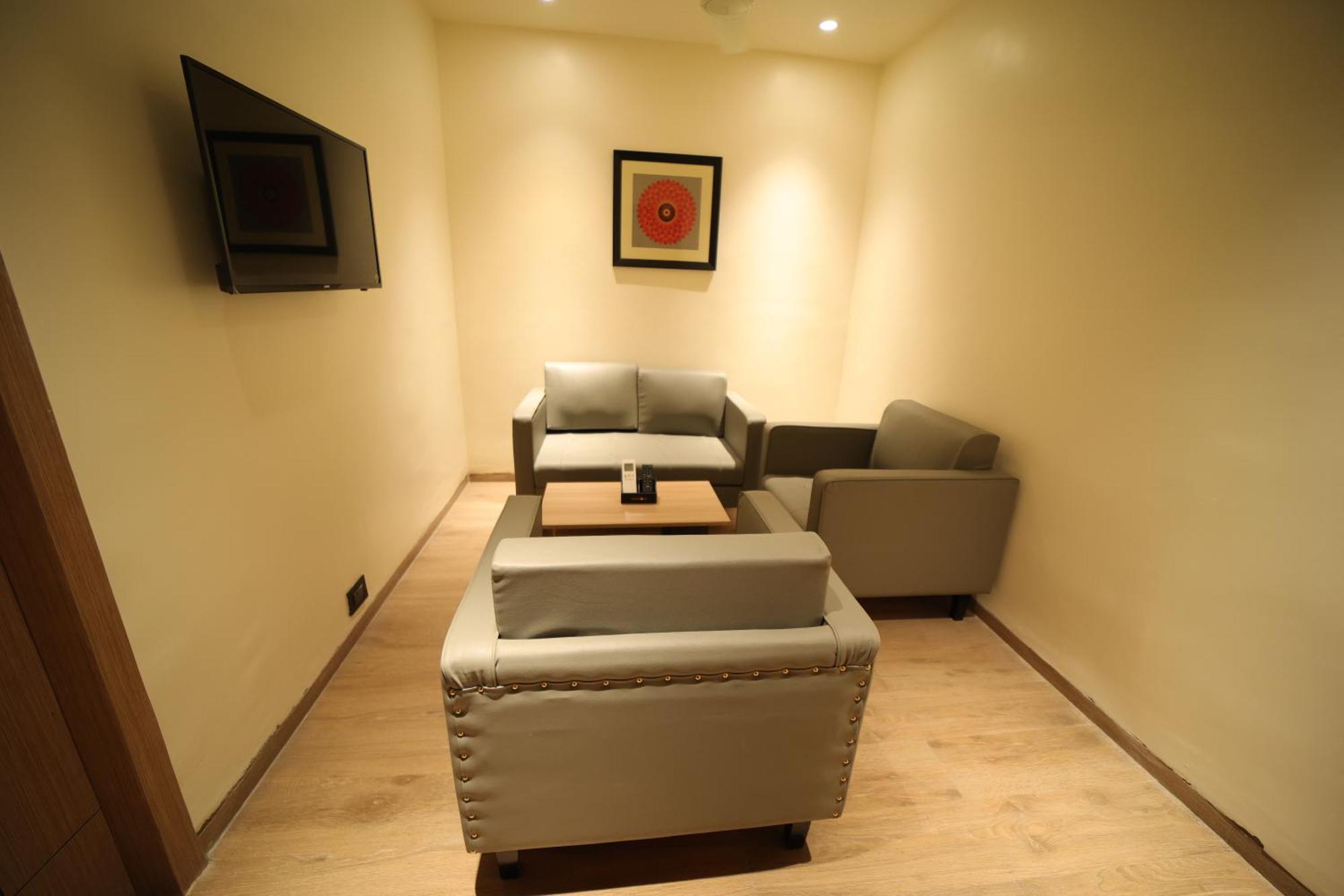 Hotel Marigold 3*